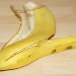 Banánová slupka vyčistí boty